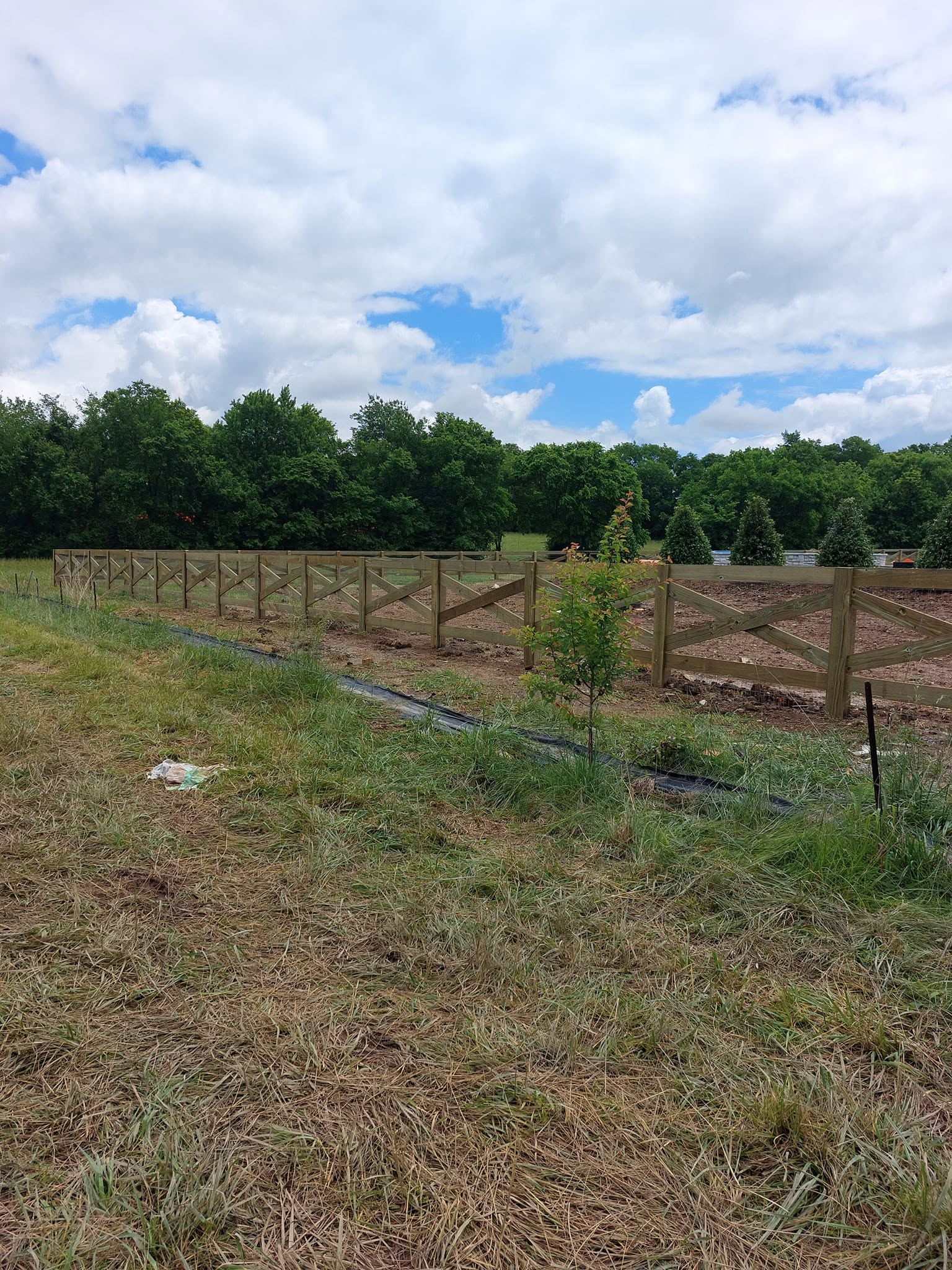 Fence built by Precision Fence Company in Columbia, Tennessee
